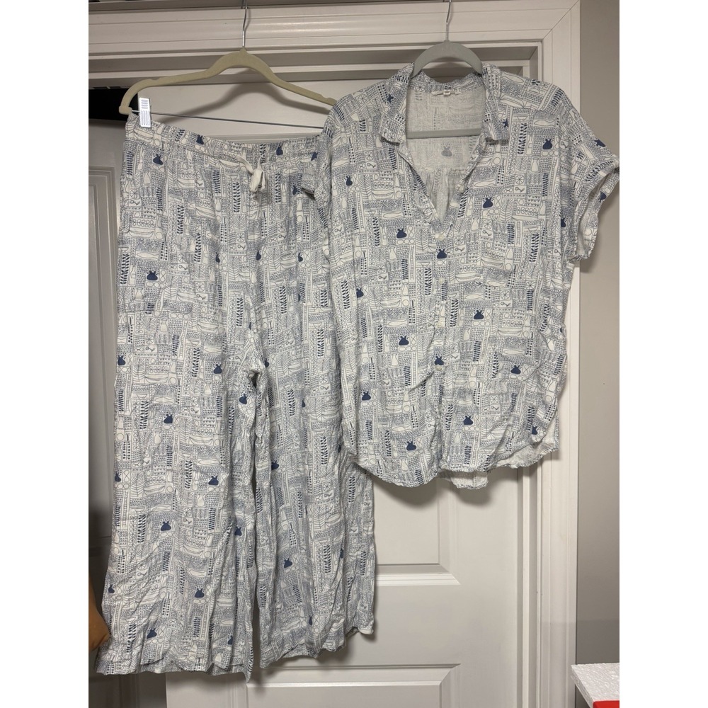 Splendid Collection, Women's Two Piece Lounge Set/PJs, Top L, Bottom XL